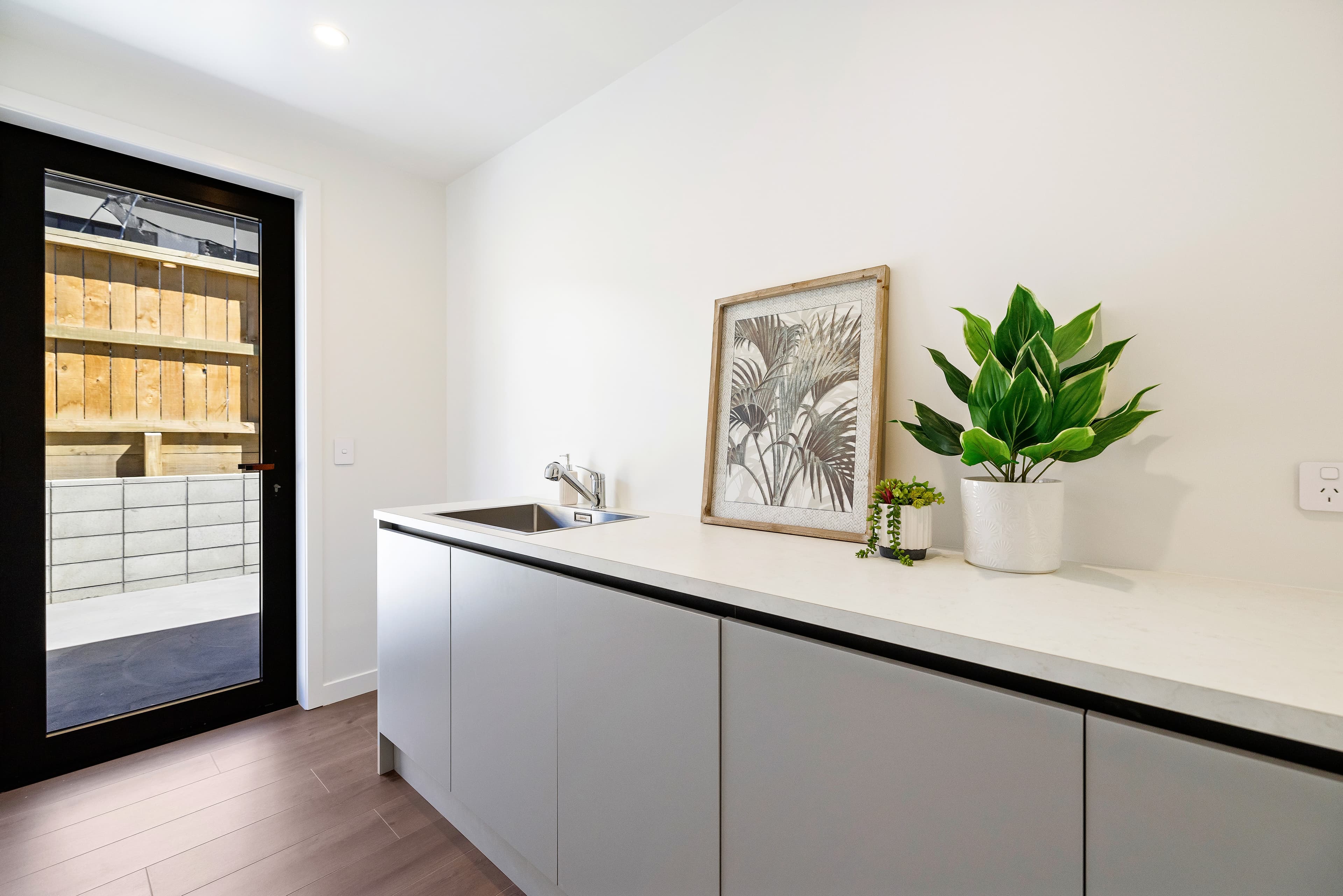 Modern laundry design